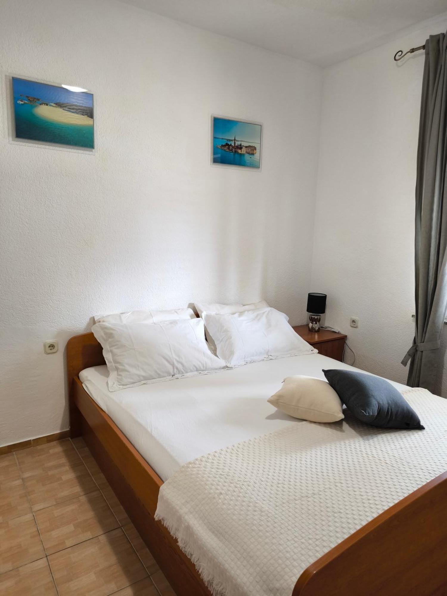 Apartmani Baresic 포드고라 외부 사진