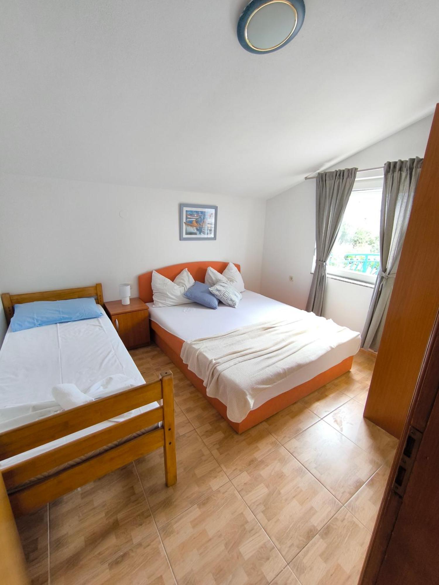Apartmani Baresic 포드고라 외부 사진