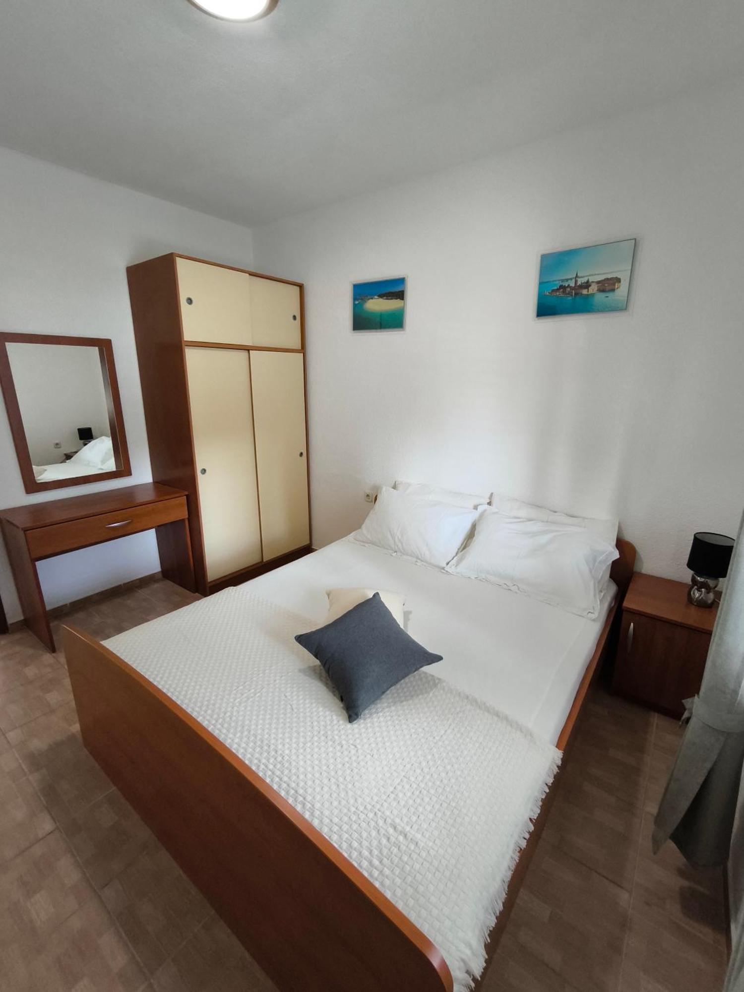 Apartmani Baresic 포드고라 외부 사진