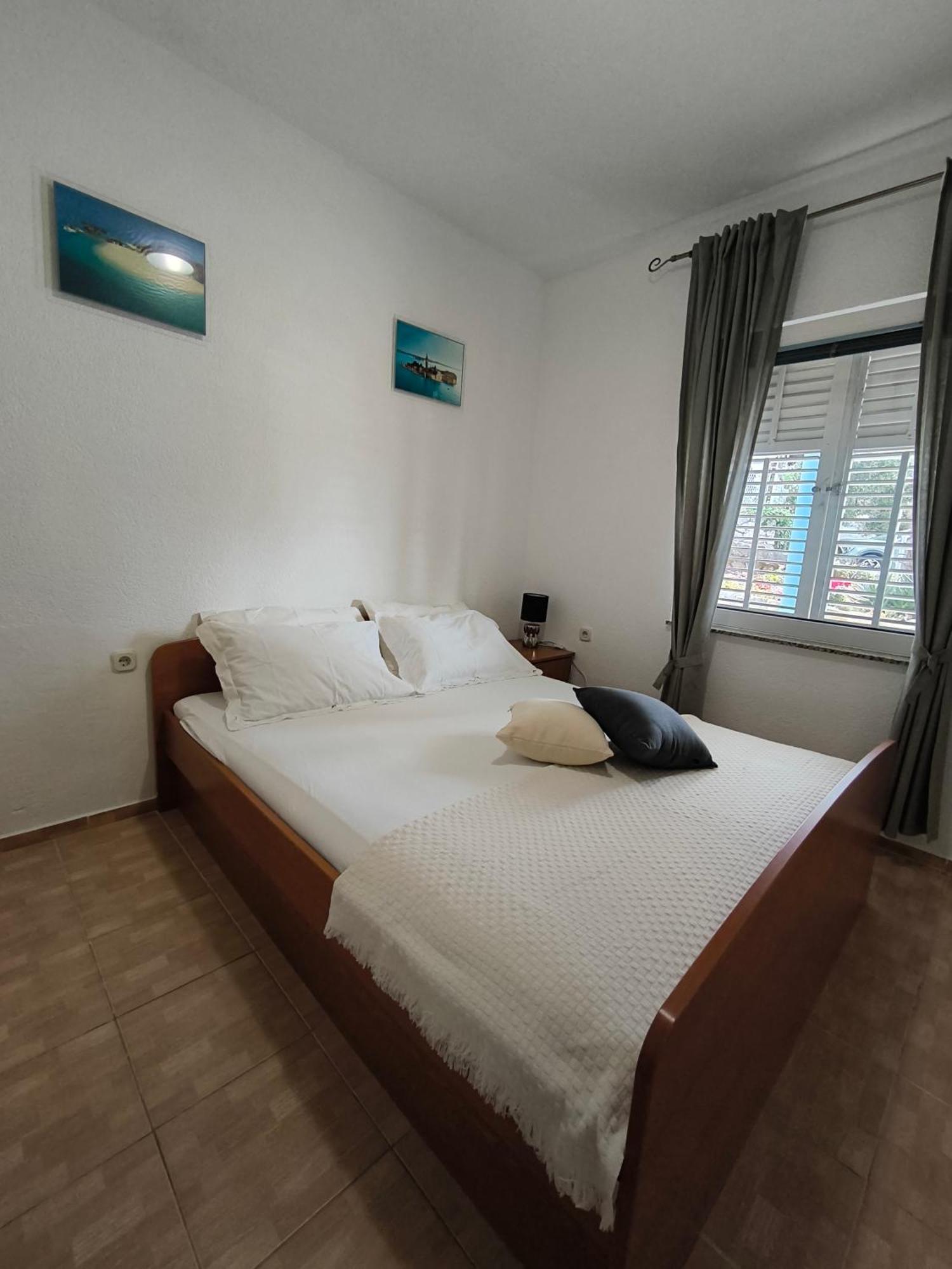 Apartmani Baresic 포드고라 외부 사진