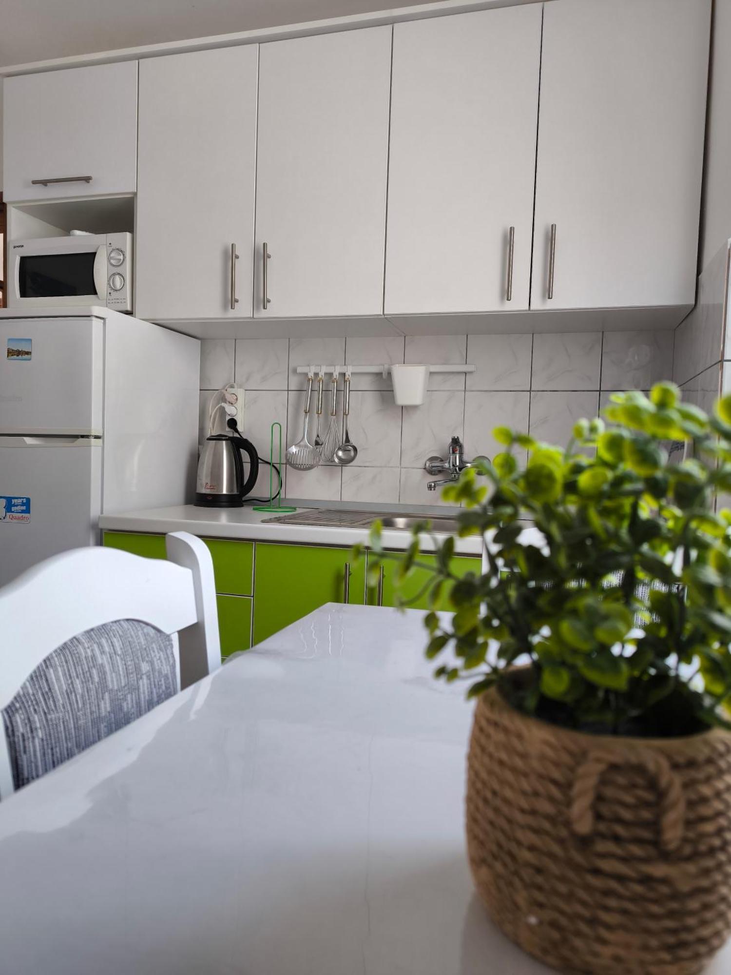 Apartmani Baresic 포드고라 외부 사진