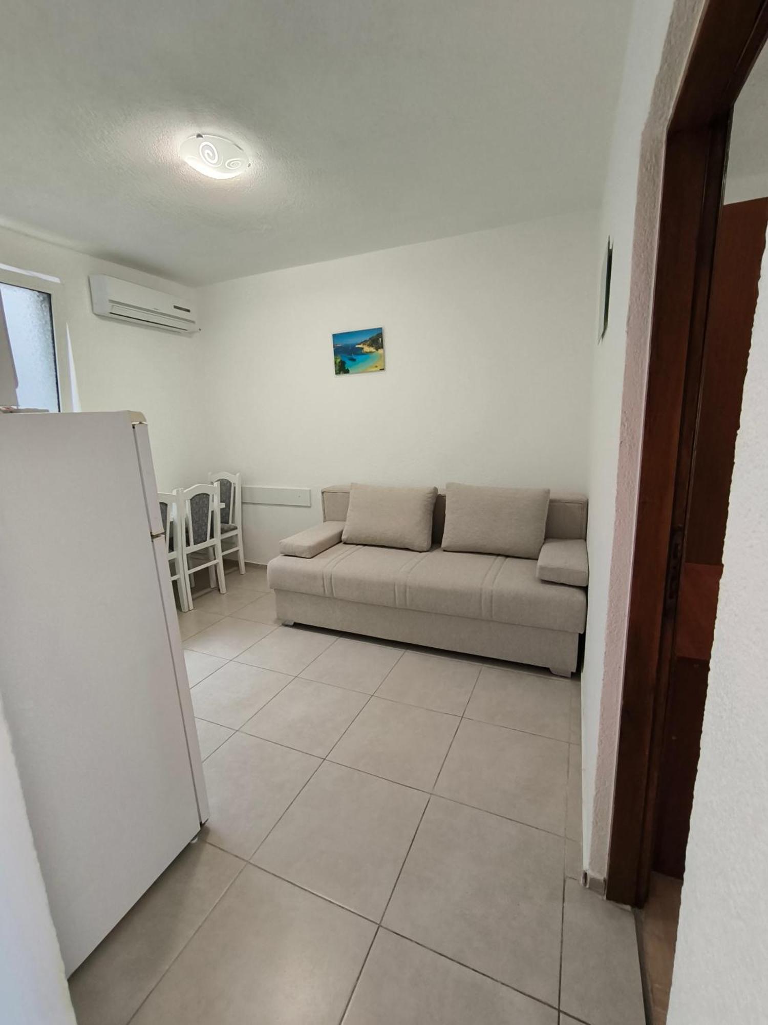 Apartmani Baresic 포드고라 외부 사진