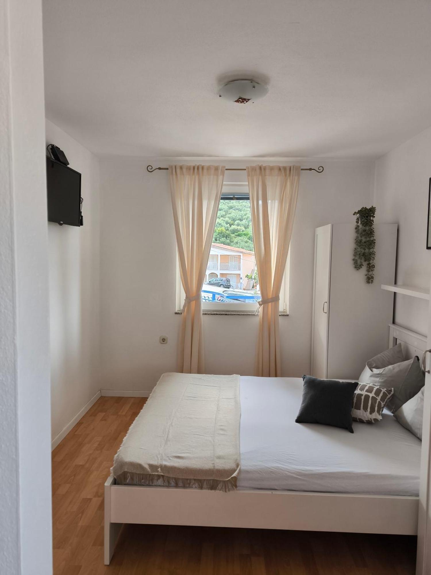 Apartmani Baresic 포드고라 외부 사진